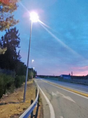 La Pedanía Ilipense del Viar de Alcalá del Río estrena alumbrado en su carril de acceso principal