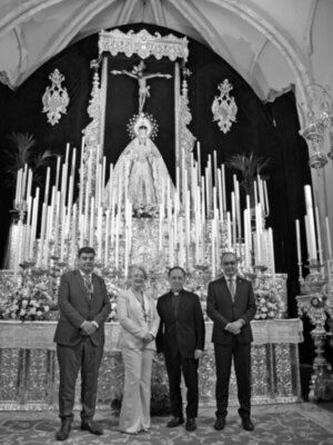 La Exaltación de la Cruz honra la Cruz de Cristo en Alcalá del Río