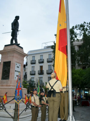 Música militar interpretado por la banda de música del Cuartel General de la Fuerza Terrestre (Soria 9).