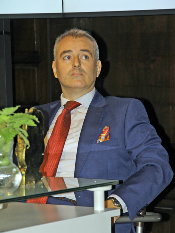 El casaricheño Paco Pérez Estepa presentará XI Gala de Entrega de Premios «Asociación Cultural Tradiciones Sevillanas» 