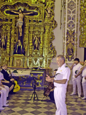 Los Mareantes del sur rindieron pleitesía a la Virgen del Buen Aire.