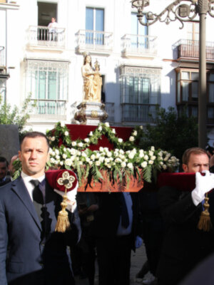 Este año partió en la procesión de la Espada, la Virgen de las Batallas y las Tablas Alfonsíes sobre unas andas