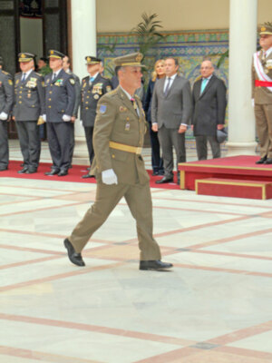 El General  Cepeda Lucas, dio lectura del Real Decreto como Patrona de la Infantería la Virgen de la Inmaculada en Sevilla
