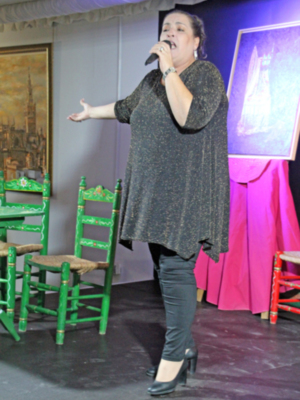 El Ateneo de Triana estrena nuevo local con un éxito contundente en Sevilla 