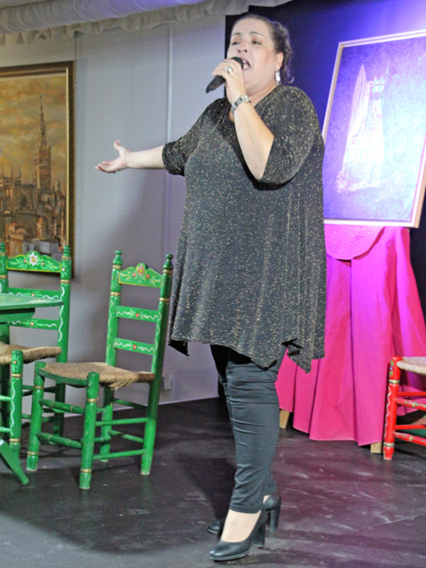 El Ateneo de Triana estrena nuevo local con un éxito contundente en Sevilla 