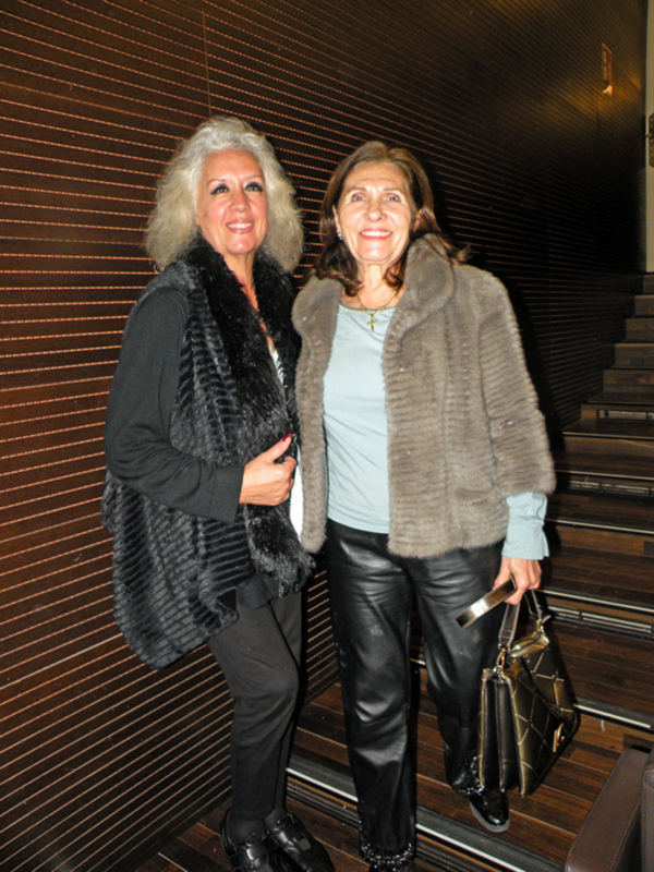 En el Ateneo de Triana, D. Carlos Valera, quien moderó un coloquio en el que se analizaron temas cruciales como la independencia judicial,