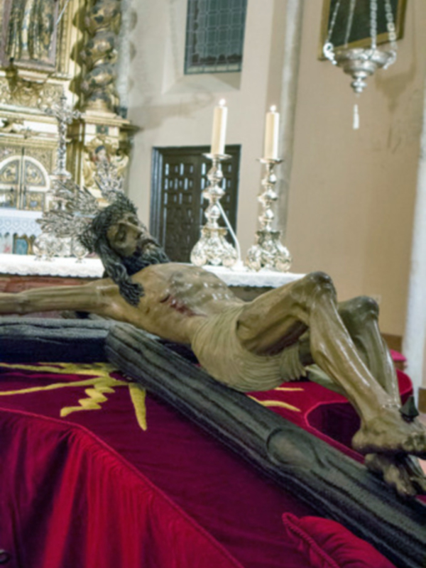 El Grupo de Fieles de Alcalá del Río, selebra cultos al Cristo del Buen Fin