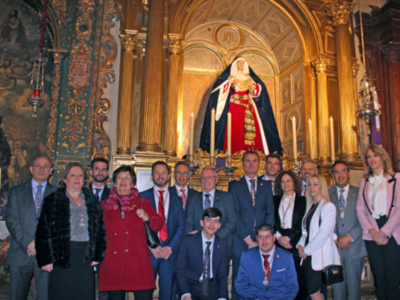 Toma posesión el nuevo hermano mayor y la nueva junta de oficiales de la Hermandad de Jesús Nazareno de Alcalá del Río.