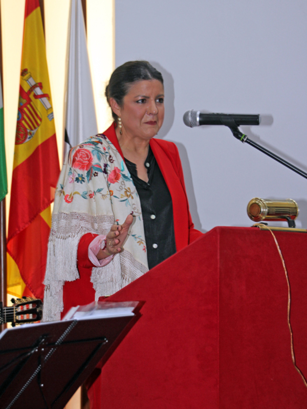 Inma León pronunció el pregón de la Tertulia Los 13