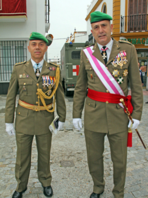 Defensa organiza una jura de bandera para personal civil,en Alcalá del Río