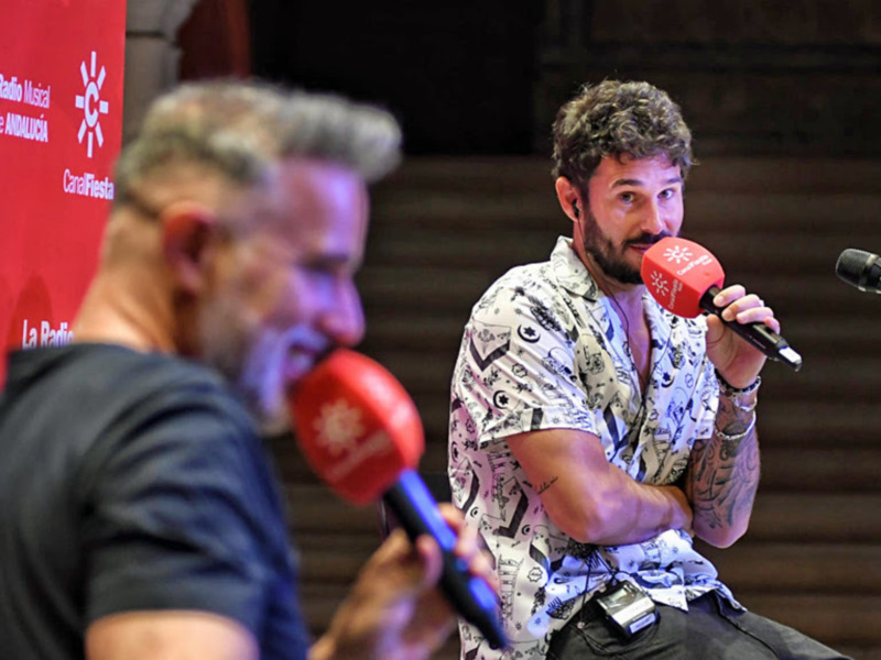 Antoñito Molina hace las delicias de la audiencia del Fiesta congregada en el Patio de la Fundación Cajasol