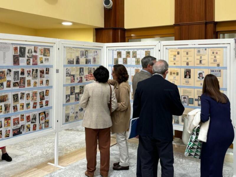 “Homenaje a la Mujer” en la oficina principal de Correos de Cádiz