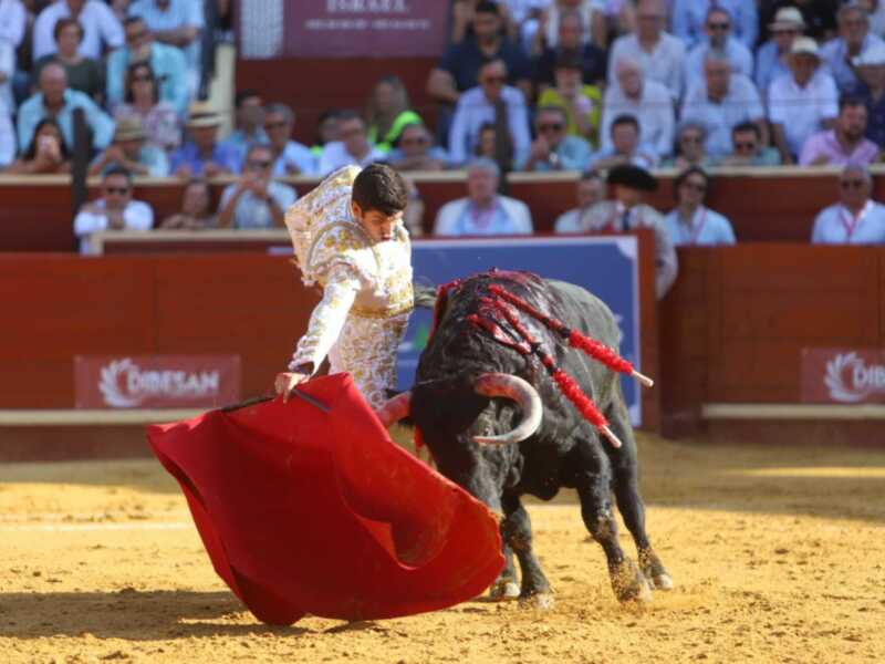 Triple Puerta Grande para una alternativa de lujo 