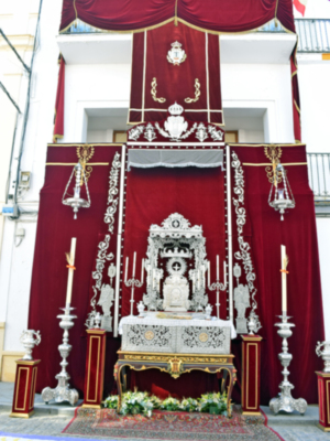 La Parroquia de Alcalá  del Río celebró la fiesta del Corpus Chriti   