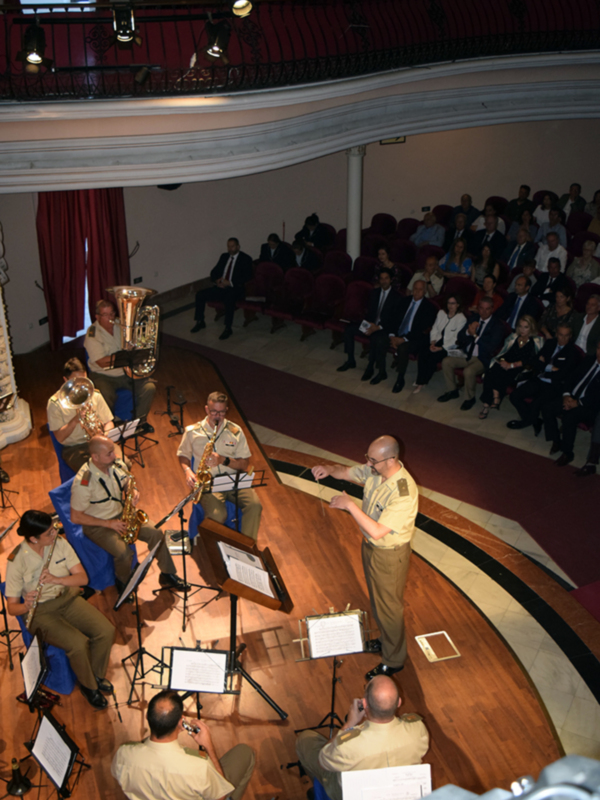 La Banda y Música del Cuartel General de la Fuerza Terrestre (Soria 9), ofreció un concierto por el X Aniversario de la proclamación de Felipe VI 
