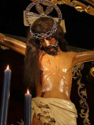 El Cristo de San Agustín fue titular entre los siglos XVI y XVIII de una hermandad que hacía su estación de penitencia el Viernes Santo en Sevilla 