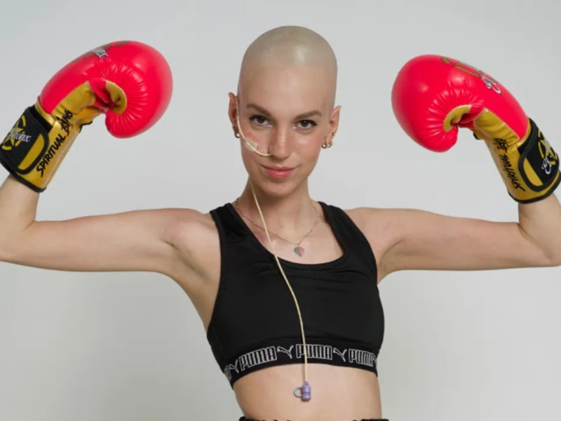 El documental "Mis ganas ganan", el lema de Elena Huelva frente al cáncer y su historia llega a Canal Sur