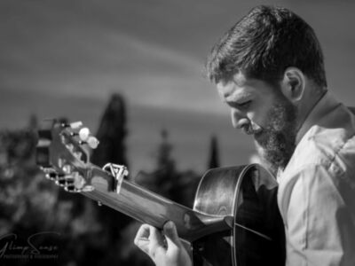  Una quincena de artistas del cante, el toque y el baile debutan en la programación oficial de  la Bienal en su XXIII edición