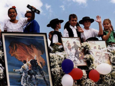 El origen español de maoríes neozelandeses en "Debajo de tus pies"