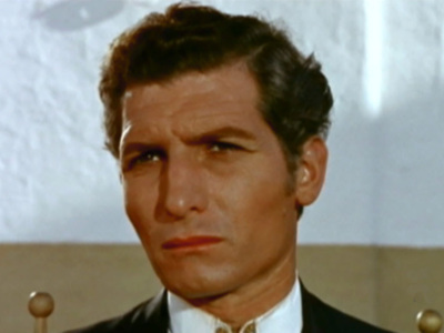 Juanita Reina y el rejoneador Ángel Peralta en "La novia de Juan Lucero"