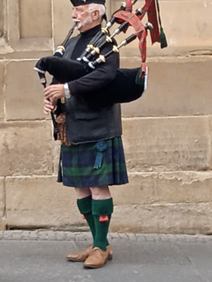 ¿Por qué los escoceses llevan falda?