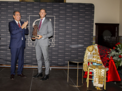 Manuel Escribano recibe el XX Premio Taurino 'Al Detalle para el Recuerdo' en el Hotel Vincci La Rábida