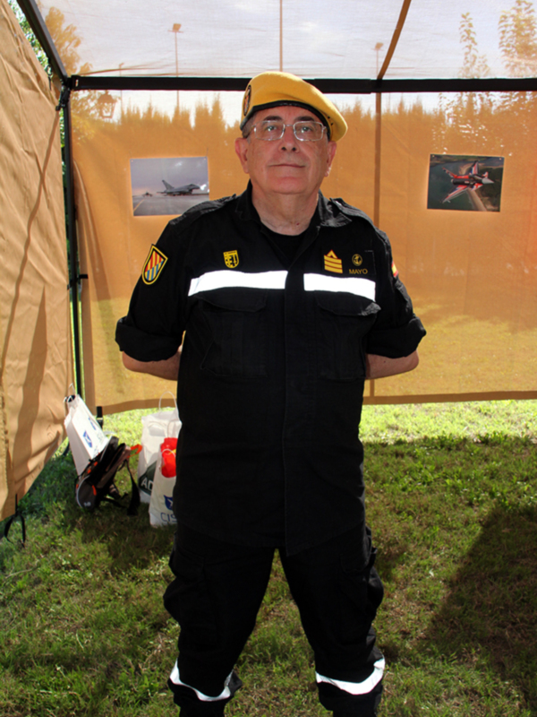 El Acuartelamiento Aéreo de Tablada, referente aeronáutico y cultural, celebra una jornada de puertas abiertas.