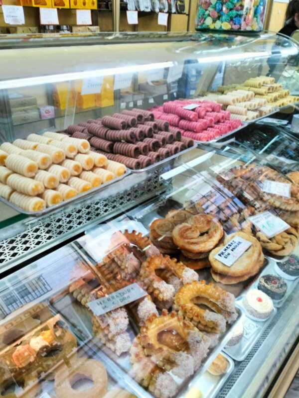 Incertidumbre en la tradicional pastelería gaditana “El Pópulo”   