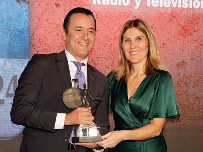El Colegio Oficial de Graduados e Ingenieros Técnicos Industriales de Sevilla premia a RTVA