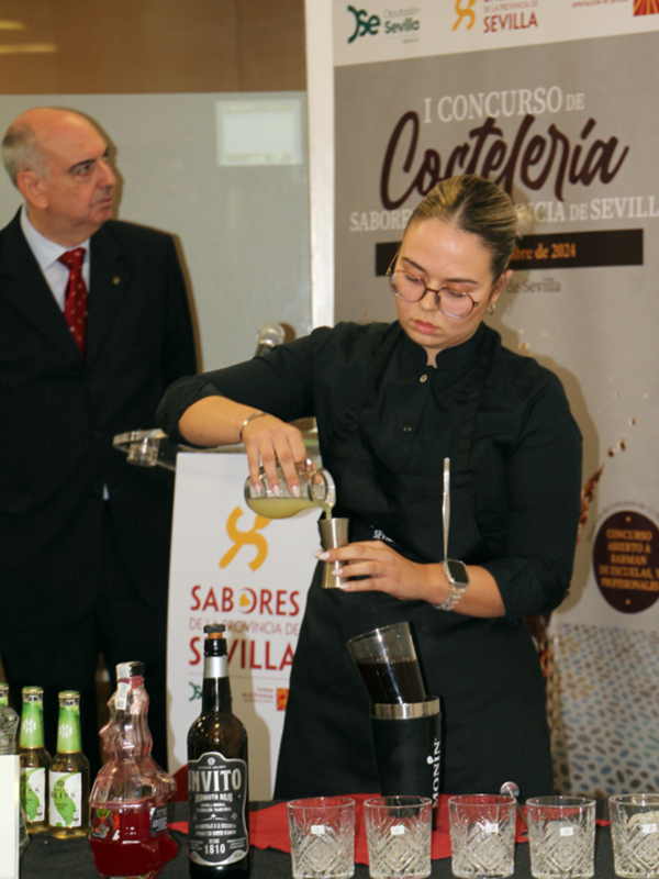 "Sabores de la Provincia de Sevilla": La coctelería brilla en un evento inolvidable