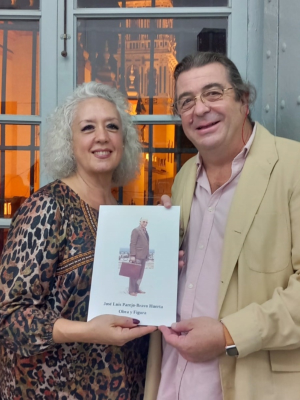 “Pequeños Cantores de Triana”: El Legado Coral de un Visionario