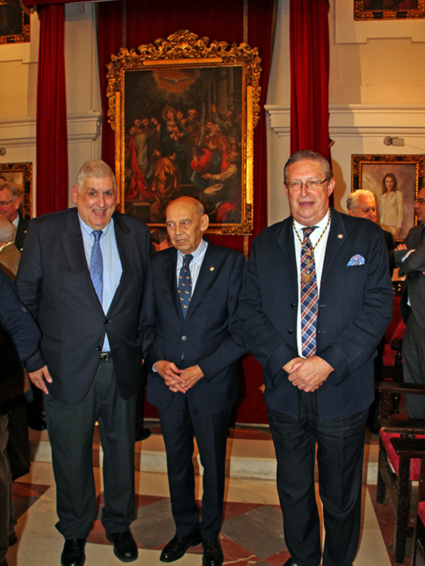  'Relato Médico de la Pasión según Sevilla': Una Obra Multidisciplinar y Artística