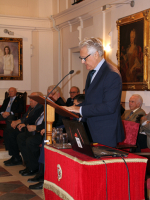  Real Academia de Medicina de Sevilla Acoge la Presentación de un Relato Inédito