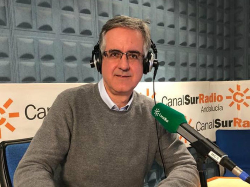 "Andalucía es Naturaleza" visita la feria gastronómica y artesanal de El Pedroso