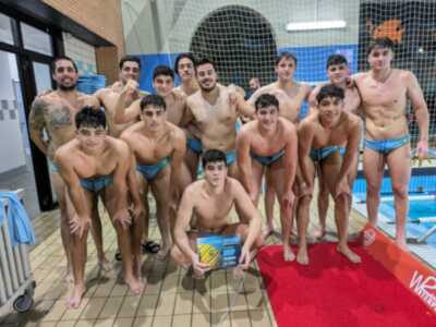 Tratado de las buenas costumbres en el Centro Acuático Manolo López Cohen de Montequinto