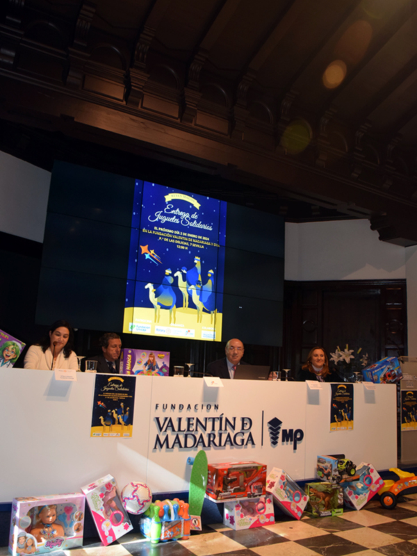  Rotary Club Sevilla Cartuja y Fundación Unicaja unidos por los más vulnerables en Sevilla 