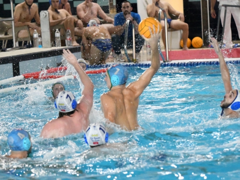 Piedra de toque del Club Waterpolo Dos Hermanas PQS para comenzar 2025 en Segunda Nacional