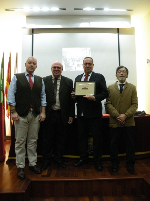Espionaje y Guerra: Los Secretos de la Sevilla de Entreguerras en el Ateneo