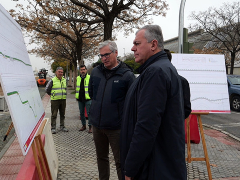 El alcalde José Luis Sanz presenta un plan para construir 16,5 kilómetros de nuevas vías ciclistas"