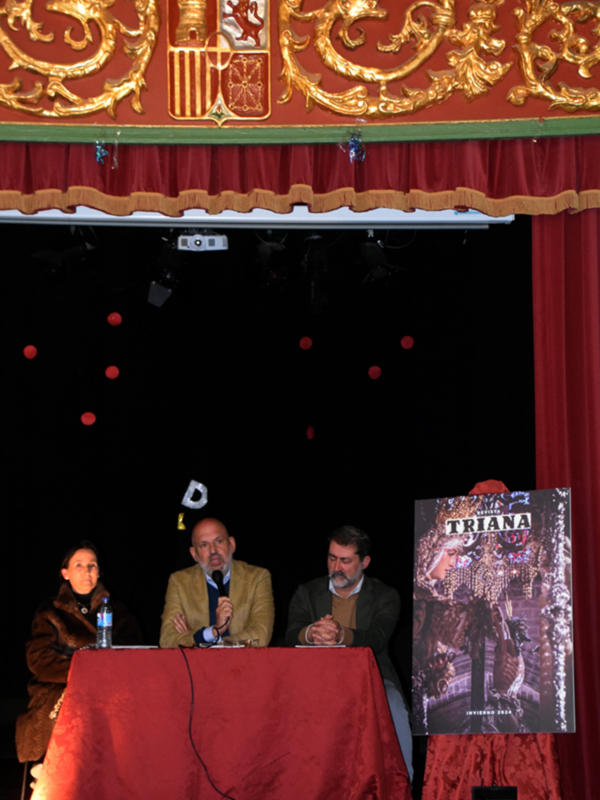 Triana revive su historia con la presentación de la nueva edición de su revista