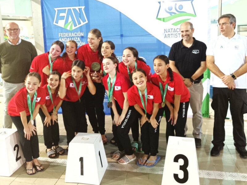 El Club Natación Sincro Sevilla, campeón de Andalucía infantil de invierno