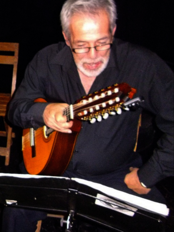 CORDOPHONIA en Concierto Apoyando la Rehabilitación de Viviendas Tuteladas en Sevilla 