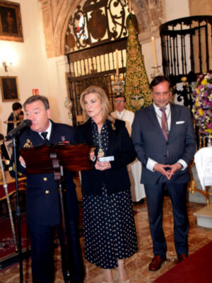  La Virgen del Rocío, reconocida con la Medalla del Ancla de Oro en un acto histórico