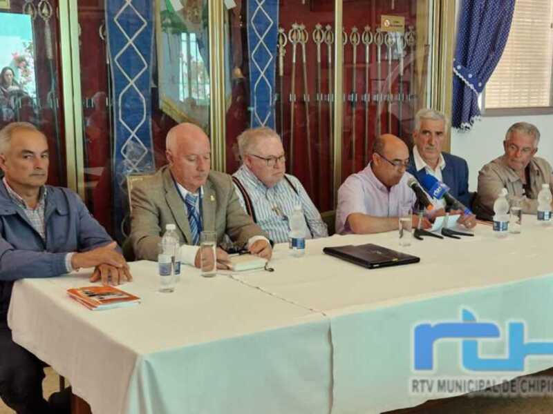 Juan Francisco Lorenzo: Sin lo que cuenta este libro no habría Fiesta del Pinar en Chipiona, ni tendríamos a esta Virgen