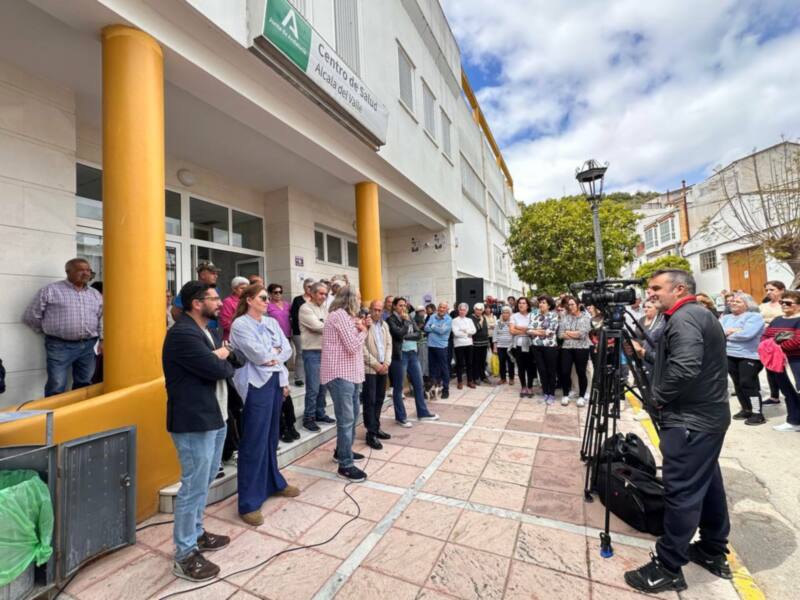 IU Cádiz respalda la ILP promovida por las Mareas Blancas por la recuperación de la calidad del sistema sanitario andaluz   