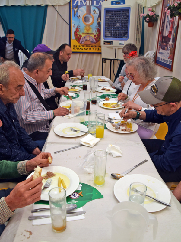  Peña Antorcha, 52 años iluminando la Feria con amor, entrega y dignidad