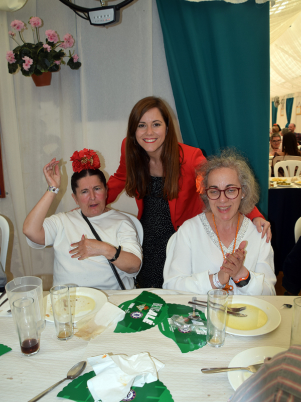  La Feria de Abril más solidaria pisa fuerte con la Peña Cultural Antorcha