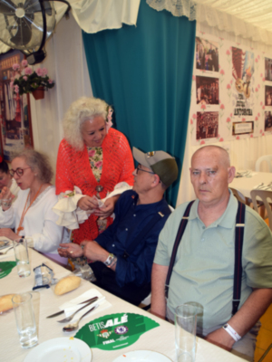  La Peña Culturral Antorcha, donde la luz de la Feria nace del corazón y no del farolillo