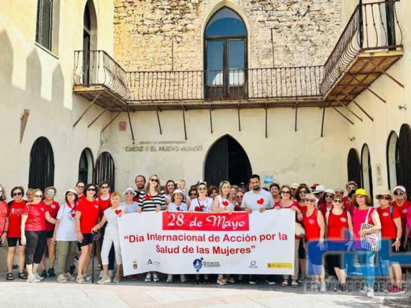 Chipiona ha conmemorado hoy el Día de Acción por la Salud de las Mujeres con una marcha y una sesión de chi-kug