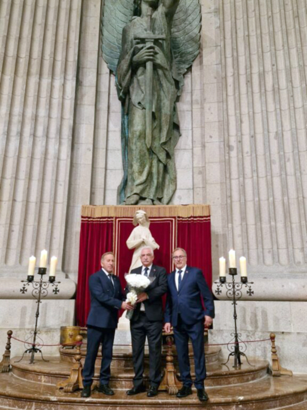  La Orden de los Reales Tercios rinde homenaje a la Virgen del Valle en defensa del Valle de los Caídos